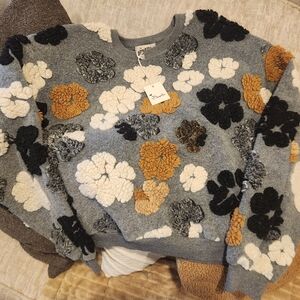 Chic Floral Sweater - Gray, Black, White, Brown